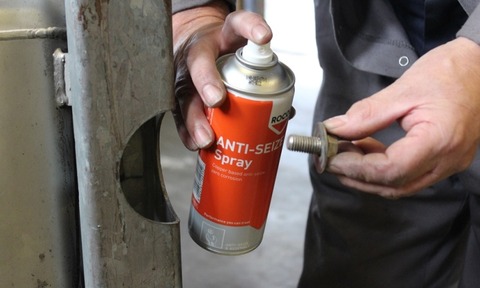 Anti-seize spray