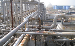 Milford Haven refinery pipework